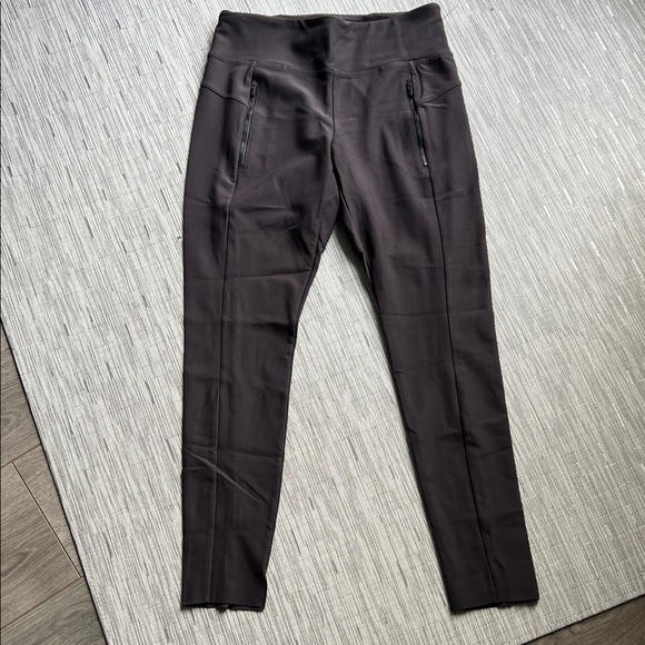 Athleta Pants - ATHLETA Stellar Tight with Zippered Ankle & Pockets Leggings, Dark Brown